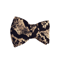 Lade das Bild in den Galerie-Viewer, Black & White Fliege - Gianibowtie