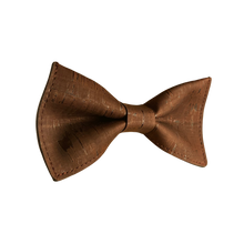 Lade das Bild in den Galerie-Viewer, Kork Fliege Braun (Vegan) - Gianibowtie