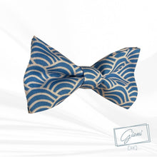 Lade das Bild in den Galerie-Viewer, Wellengang Fliege - Gianibowtie