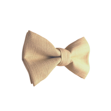Lade das Bild in den Galerie-Viewer, Leinen Fliege Beige - Gianibowtie