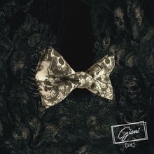 Laden und Abspielen von Videos im Galerie-Viewer, Skully Fliege - Gianibowtie