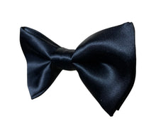 Lade das Bild in den Galerie-Viewer, Schwarze Seidenfliege - Gianibowtie